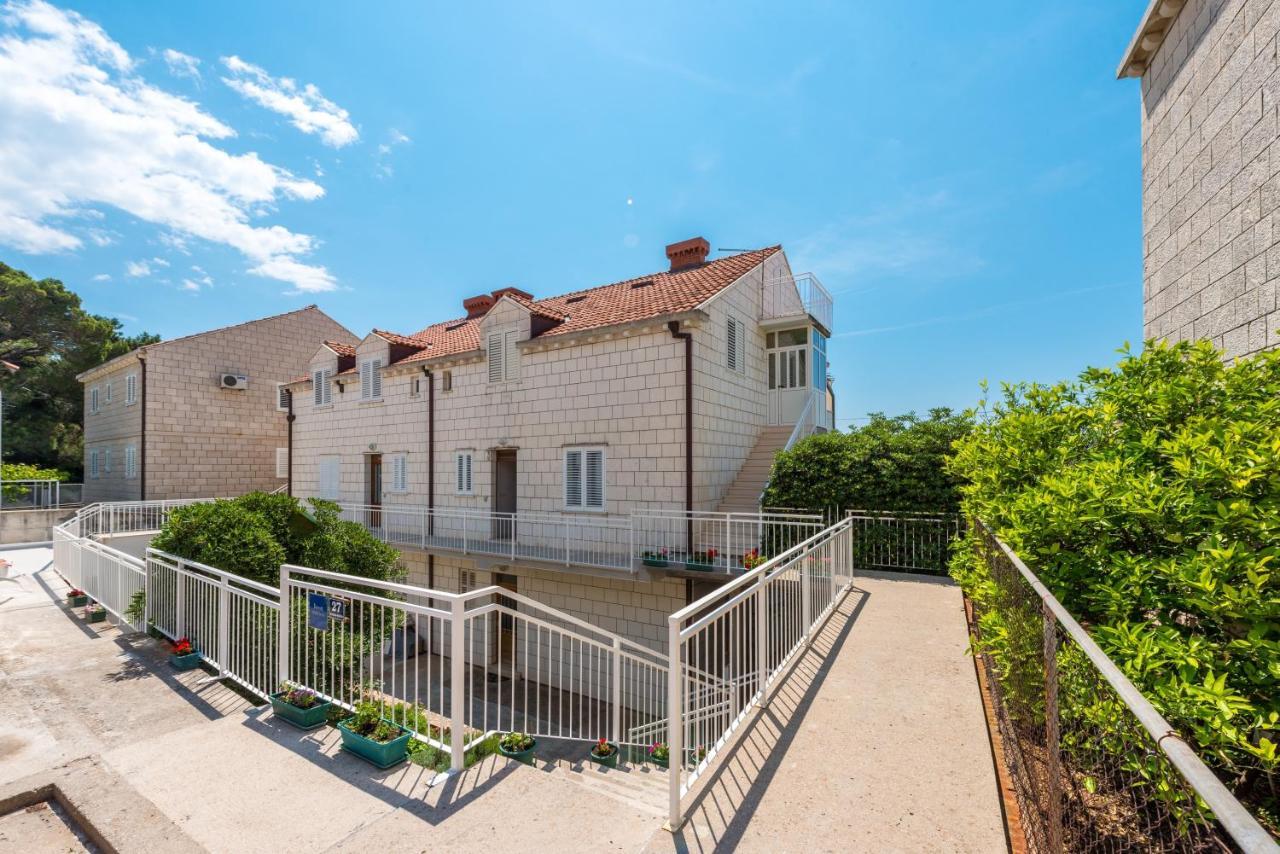 Apartment Lena Дубровник Екстериор снимка